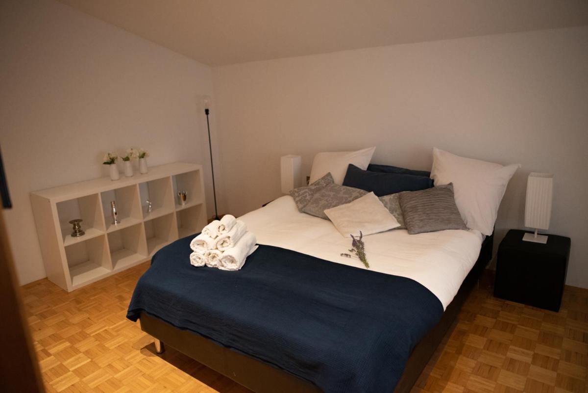 Castle House Rooms, Swimming Pool & Sauna & Tennis Court & Wine Cellar Сезана Экстерьер фото