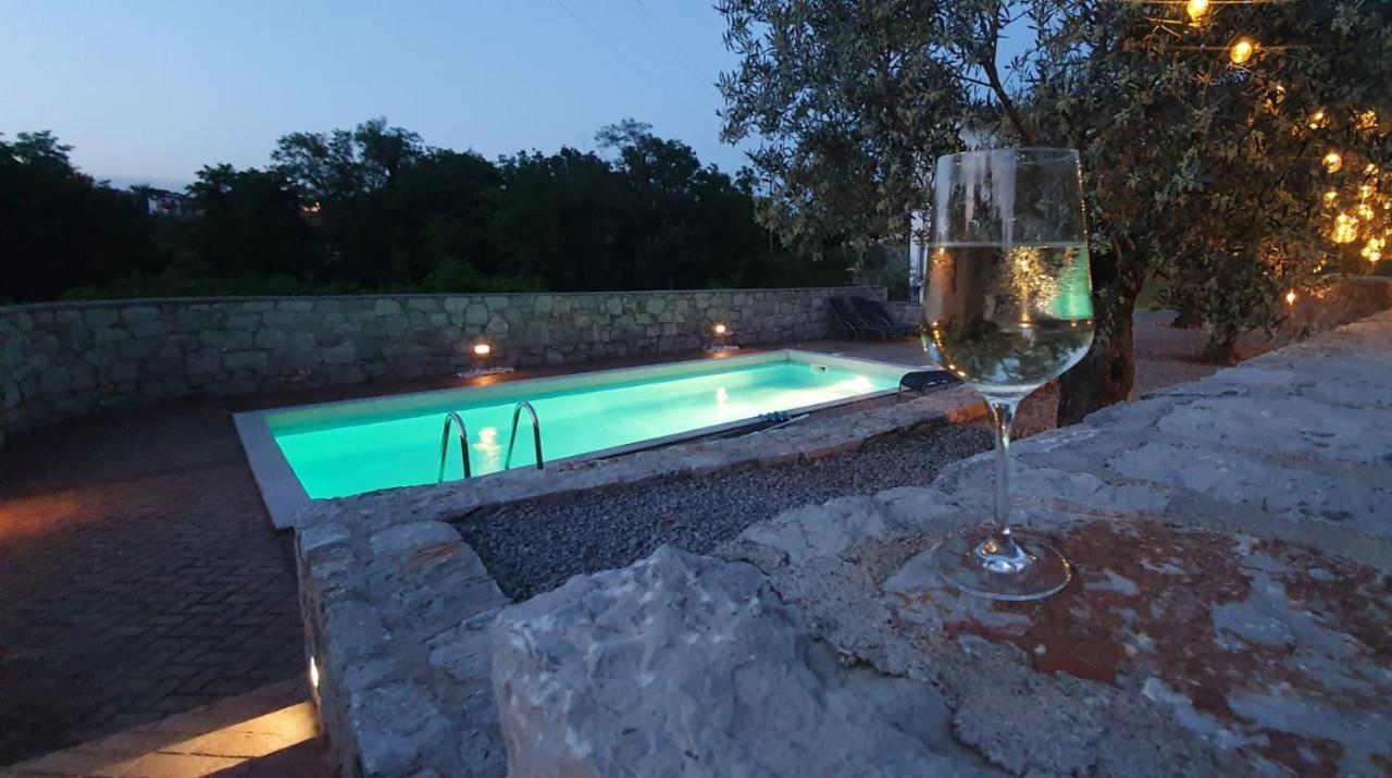 Castle House Rooms, Swimming Pool & Sauna & Tennis Court & Wine Cellar Сезана Экстерьер фото