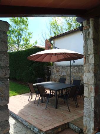 Castle House Rooms, Swimming Pool & Sauna & Tennis Court & Wine Cellar Сезана Экстерьер фото